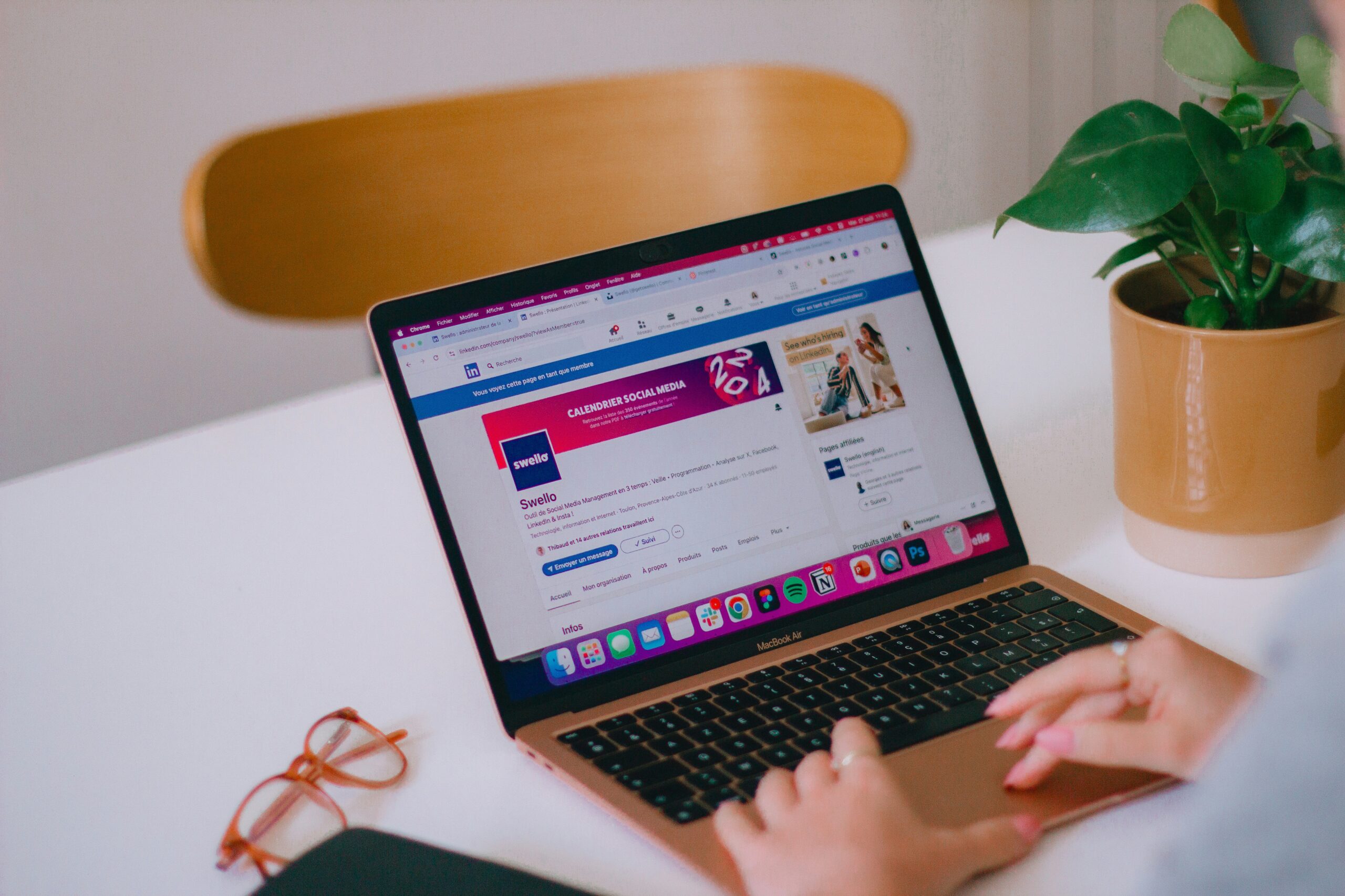 Emilie Kiser Net Worth and the Business Behind Her Social Media Success featuring the influencer's content creation, brand collaborations, and online business growth.