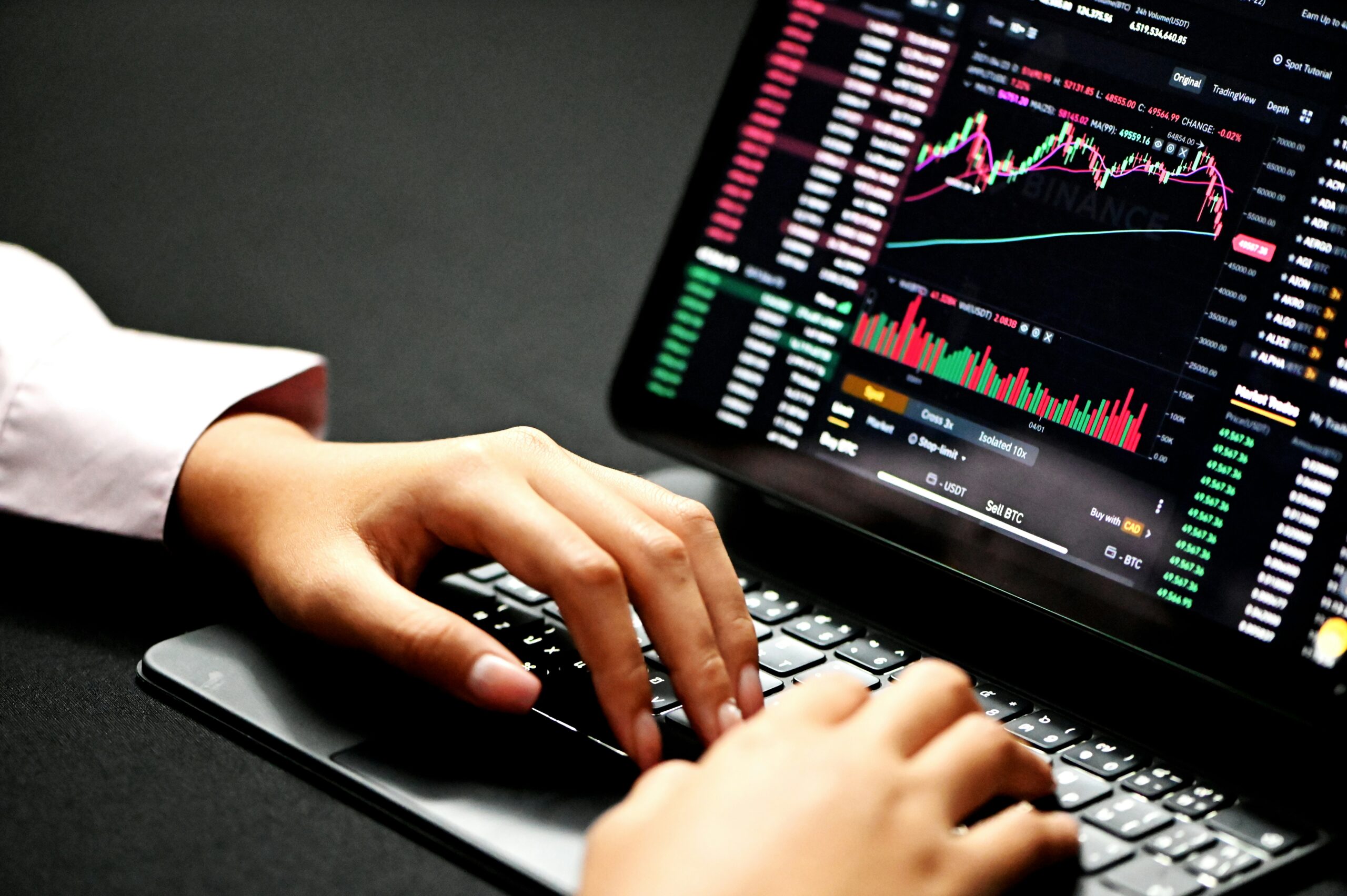 FintechZoom.io Stock Market Course covering modern investing, trading strategies, and stock market education.