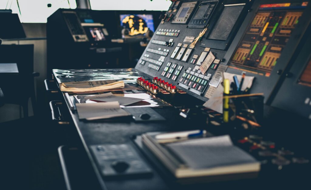 Which Statement Below Correctly Describes How to Manage Span of Control Using the Modular Concept? covering FEMA ICS, modular organization, span of control, supervision, and emergency operations.