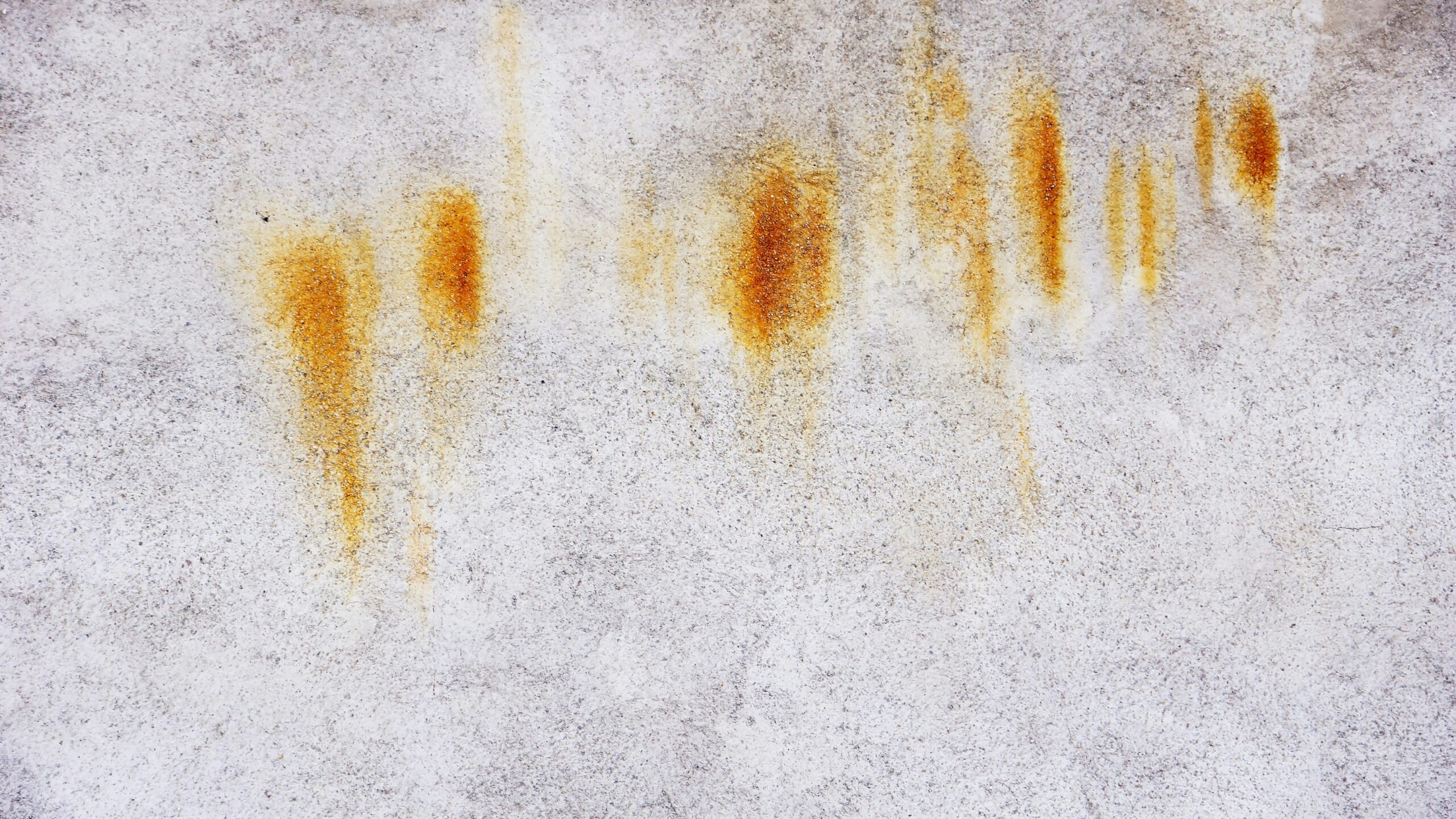 How to Get Oil Stains Out of Clothing: A Complete Guide to Removing Grease and Oil Marks