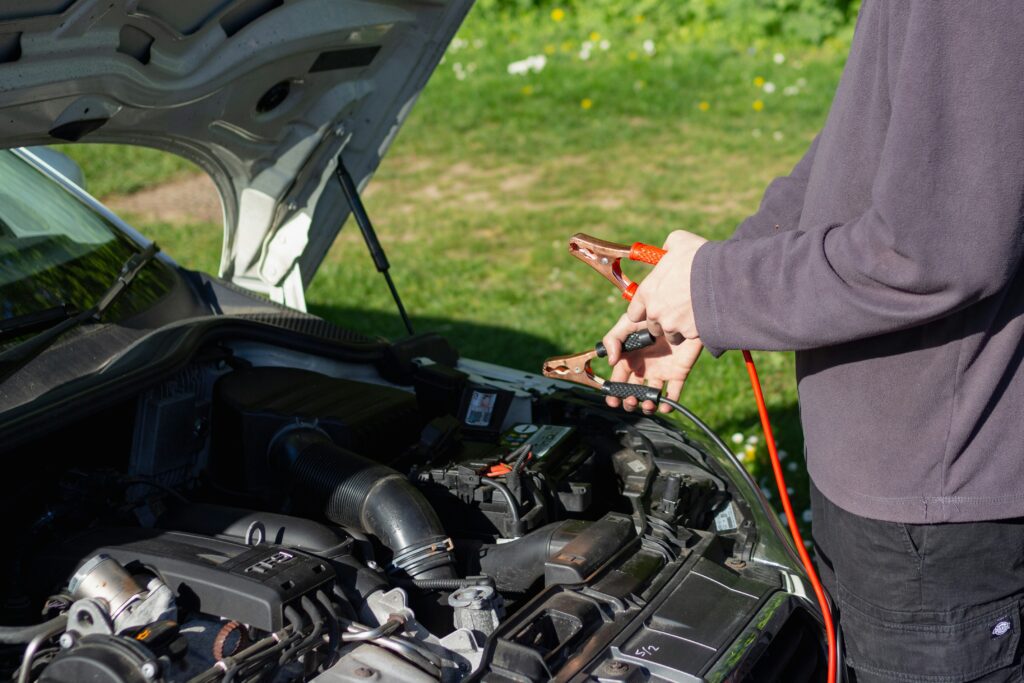 How to Check Car Battery Life covering voltage measurements, battery terminals, charge levels, starting performance, and battery condition.