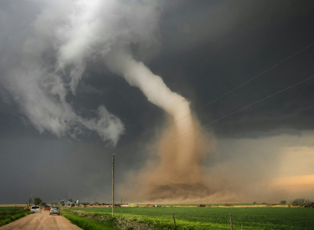 What Was the Worst Tornado in History? covering destructive U.S. tornadoes, tornado intensity, fatalities, property damage, emergency response, and recovery.