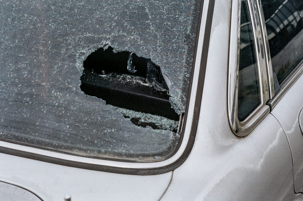 How Much to Fix a Cracked Windshield? covering repair pricing, windshield replacement, crack assessment, insurance, and cost-saving advice.