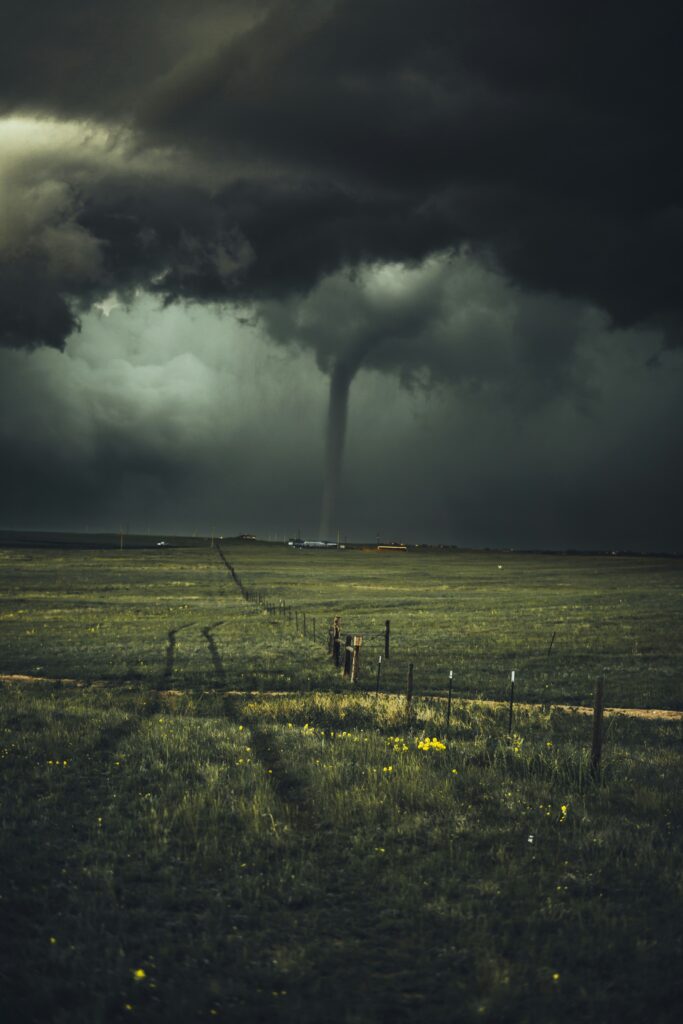 What Was the Worst Tornado in History? guide to historic U.S. tornadoes, destructive paths, death tolls, community recovery, and severe weather preparedness.