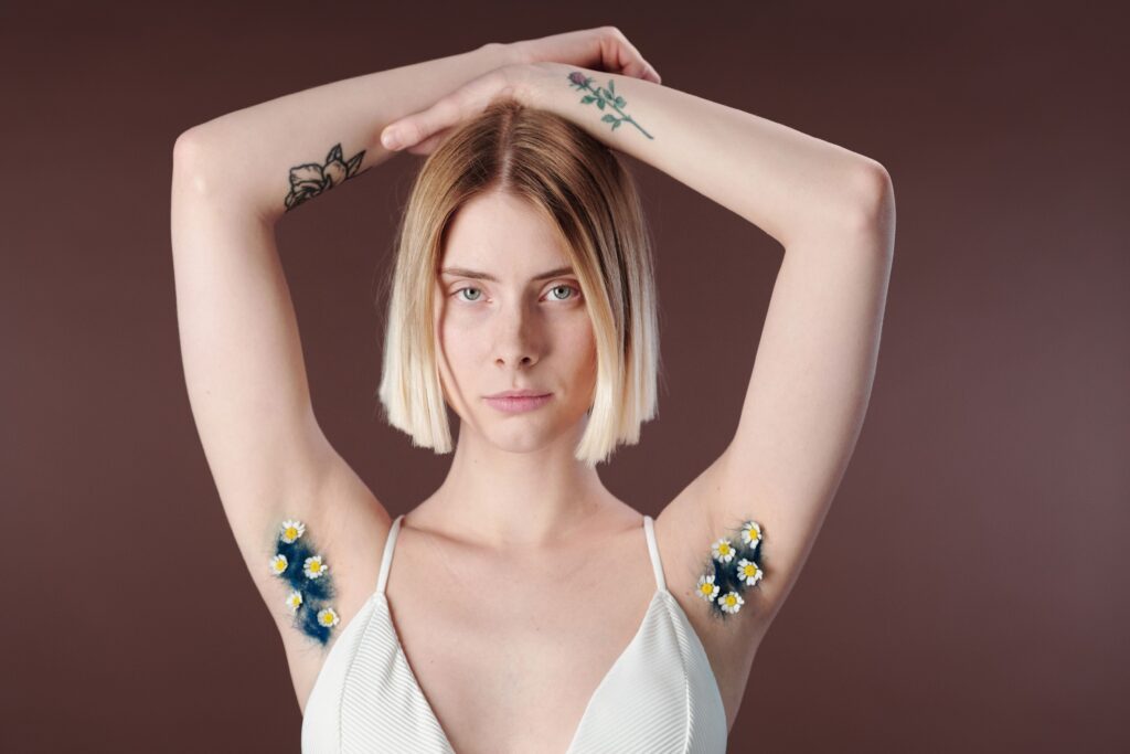 Why do my armpits smell even with deodorant? Understanding persistent odor and practical solutions.