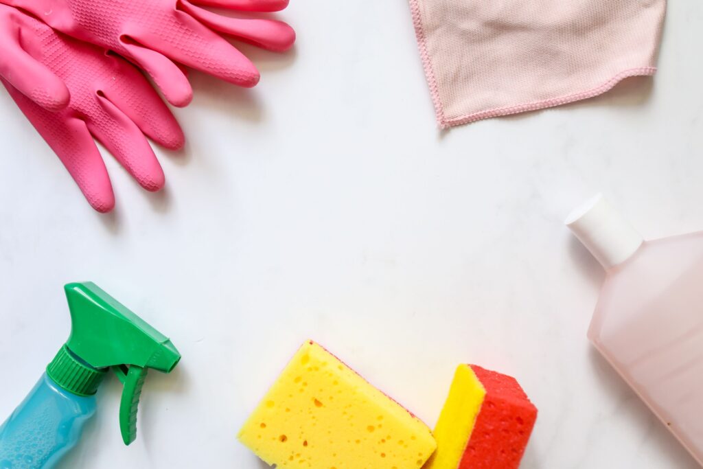 How to Get Gum Out of Clothes: Step-by-step illustration showing chewing gum removal from fabric using gentle, effective cleaning methods.