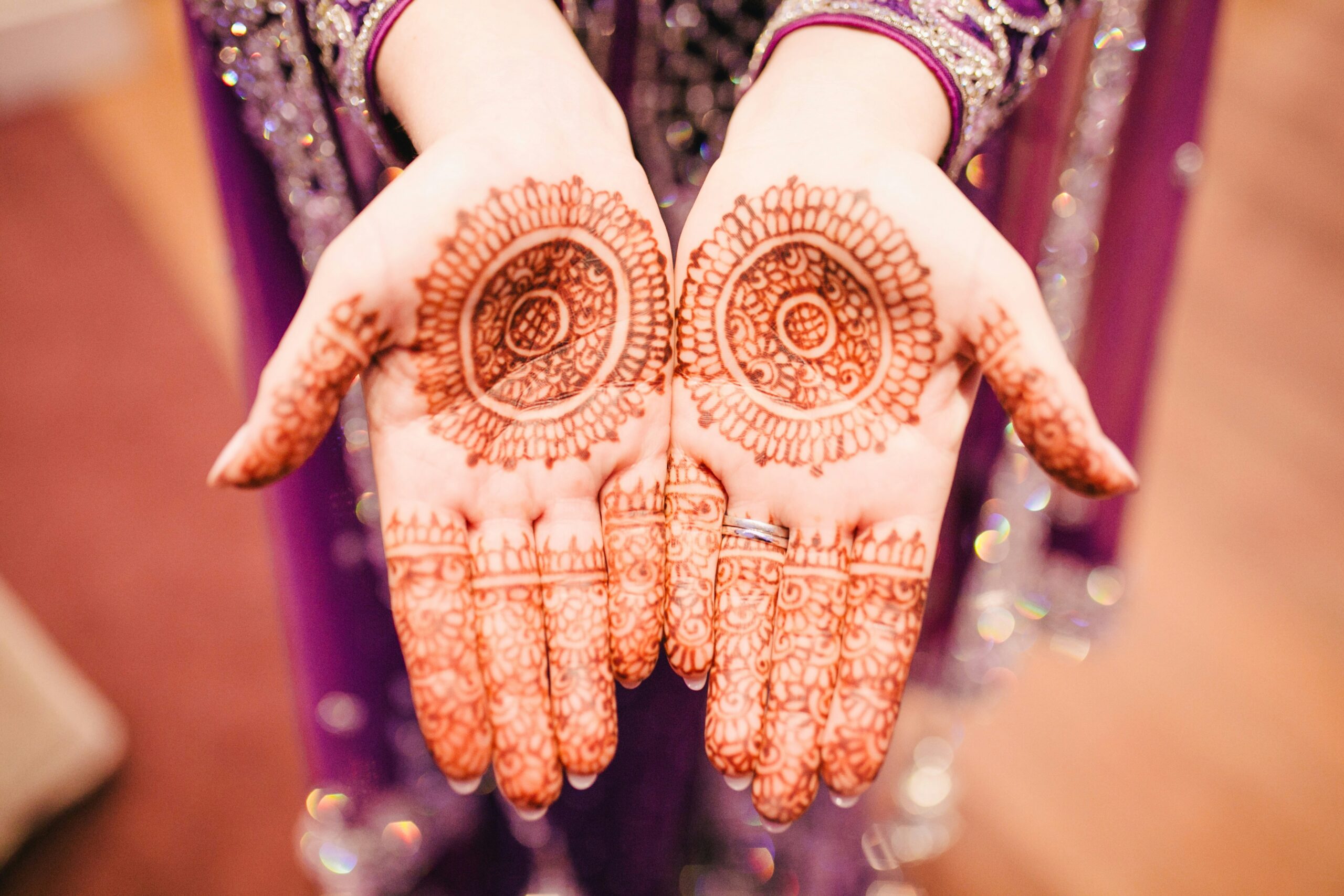 How to Make Mehendi at Home featuring fresh henna paste, natural ingredients, smooth application, preparation steps, and rich color.