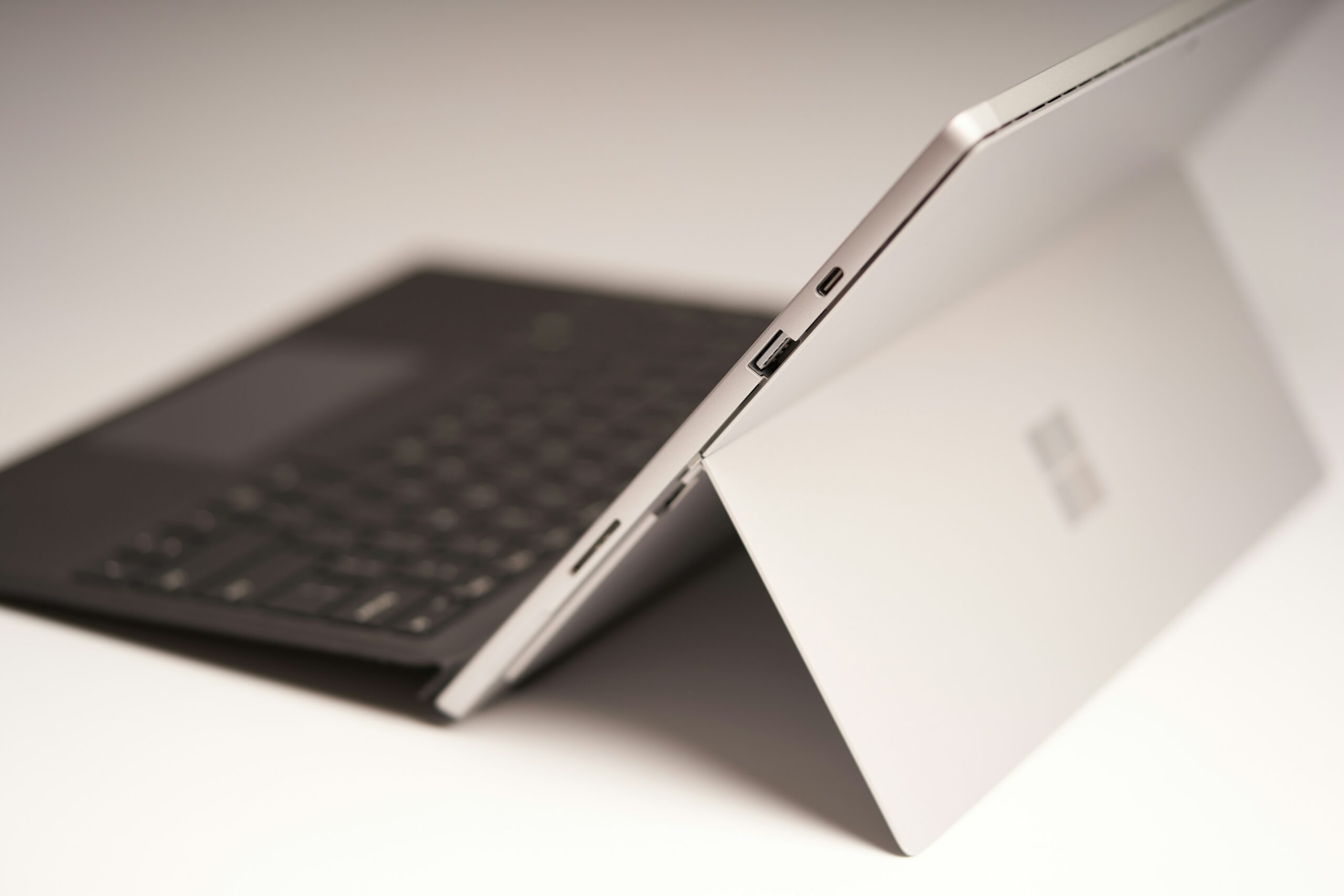 Microsoft Surface Pro 11 Copilot+ PC Tablet: 9 Important Facts About Specs, AI & Battery Life