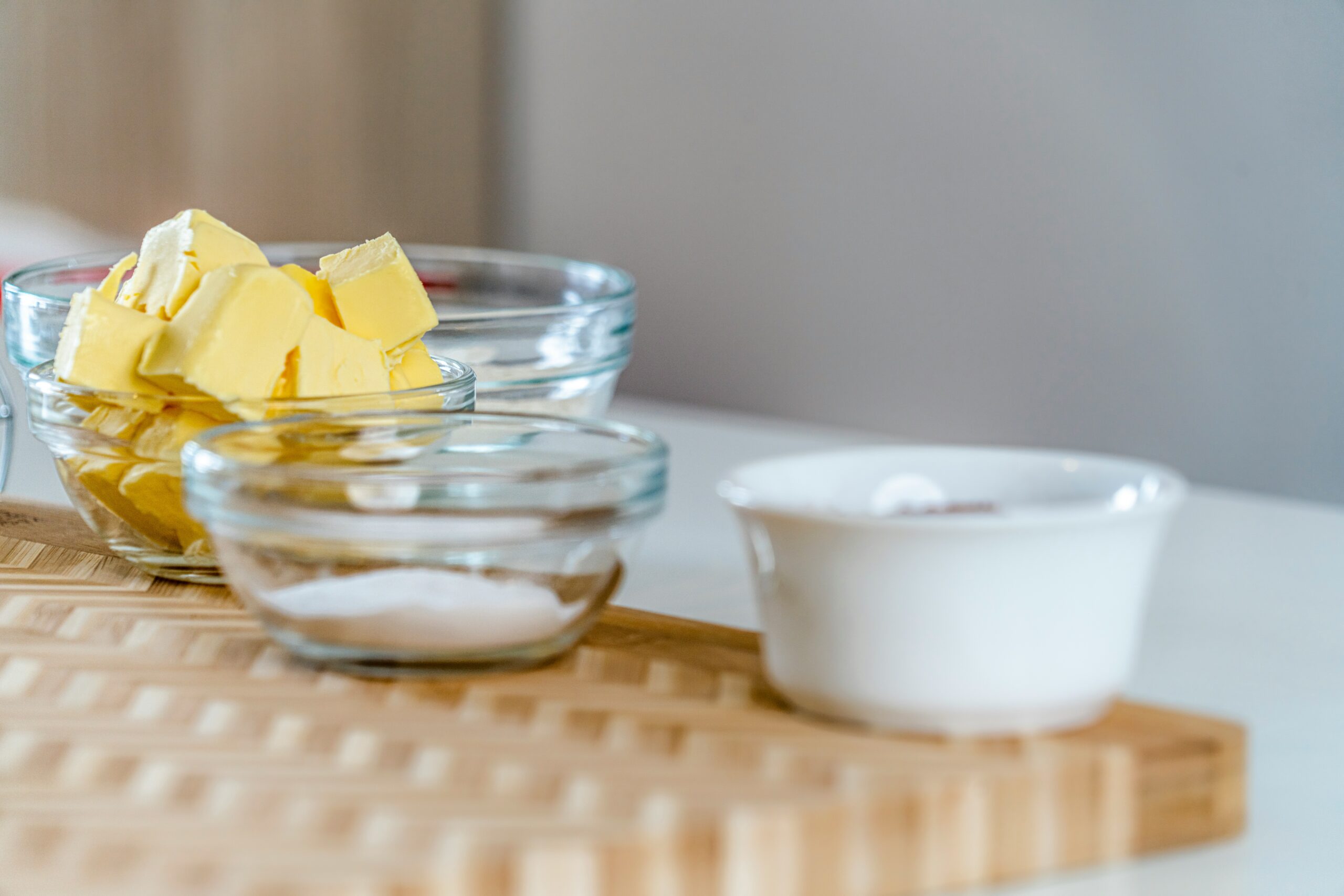 How to cream butter and sugar for smooth, fluffy baking results